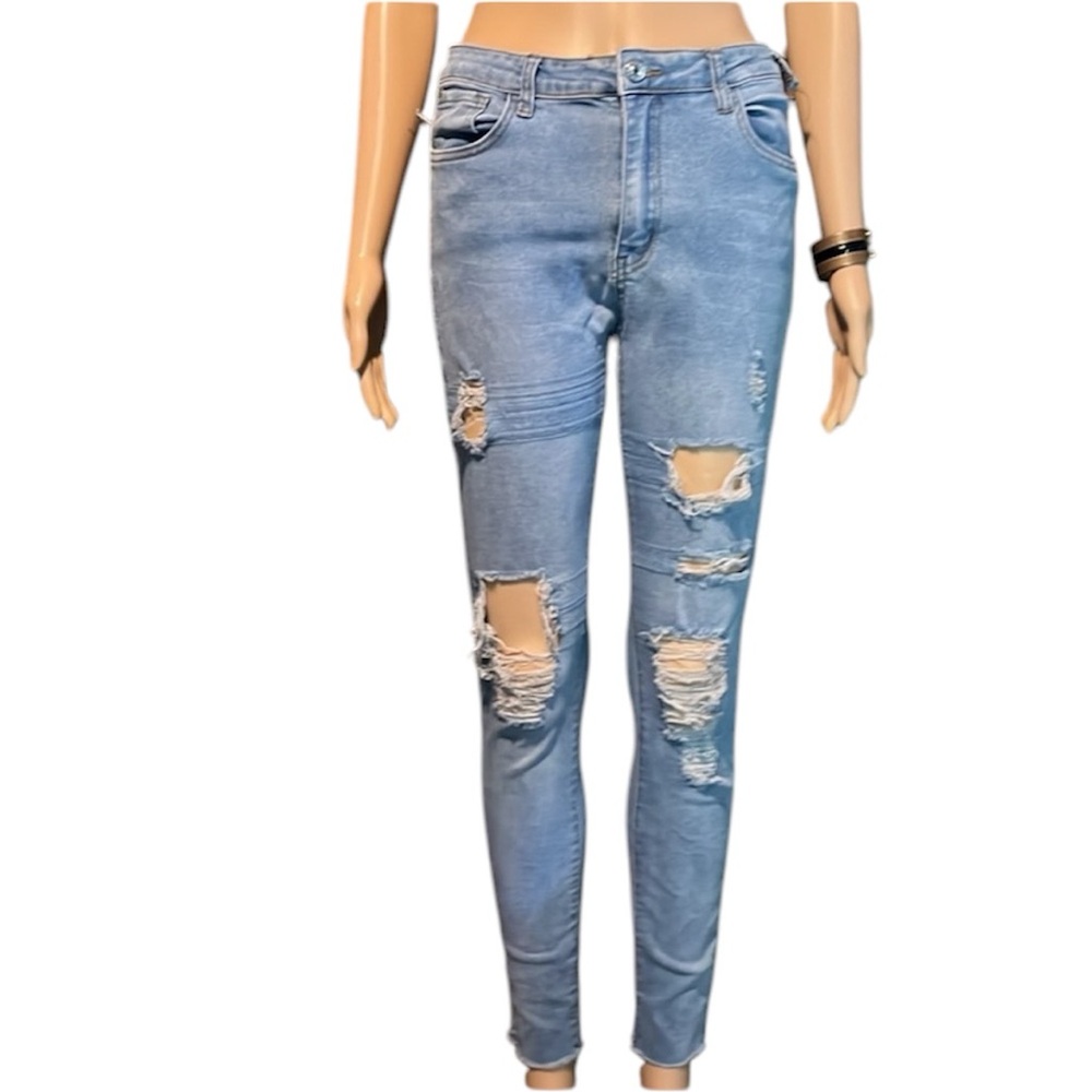 ☎️LAST CALL ☎️ 💛10 for $10 or💰BOGO FREE Ladies’ Distressed SHEIN Jeans 8/10